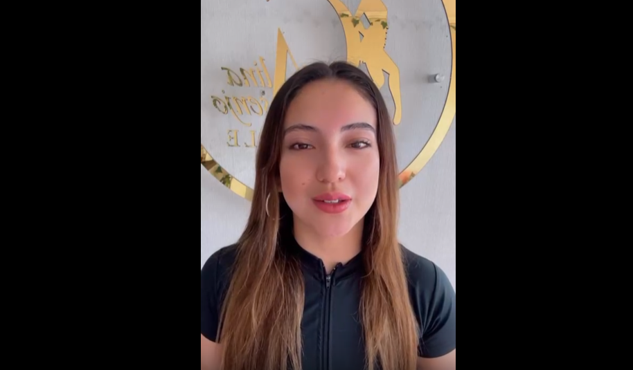 Cata Asenjo Saludo a Liceo por su Anivarsario